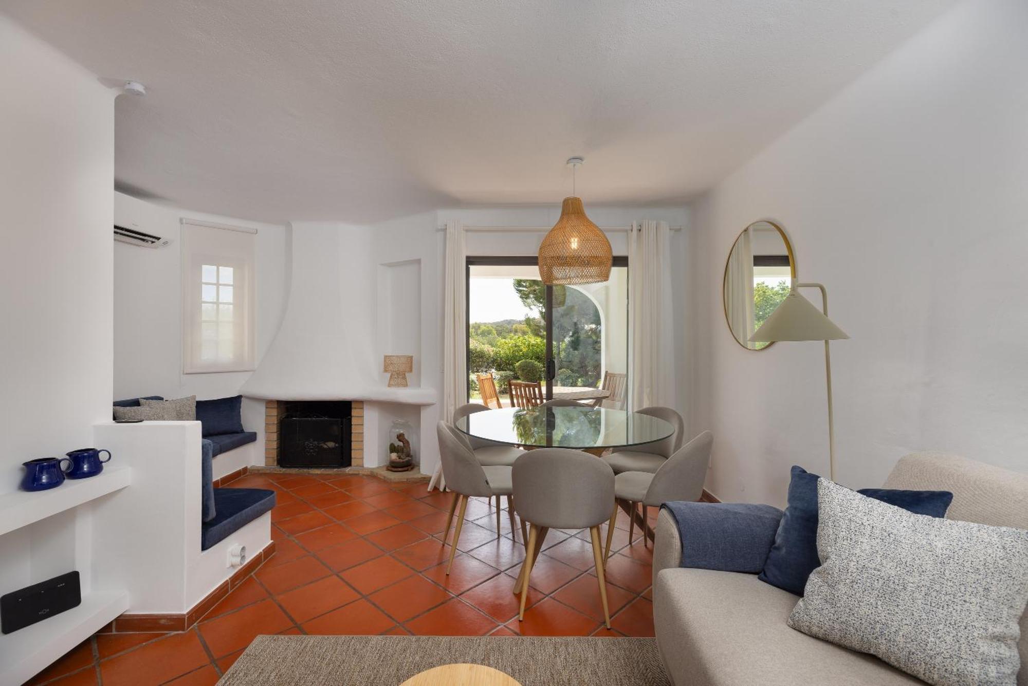 Club 109 Apartment *